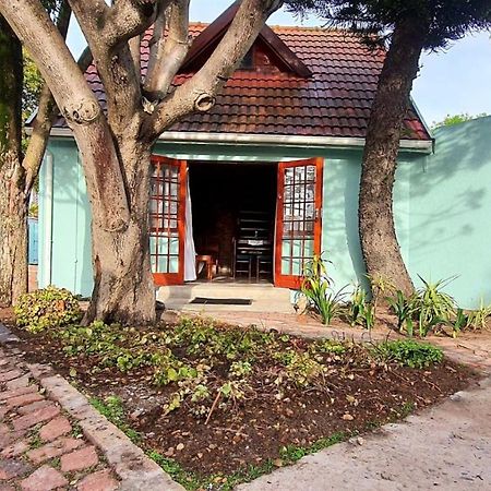 Cozy Cottage +/- 500M From The Beach Κέιπ Τάουν Εξωτερικό φωτογραφία